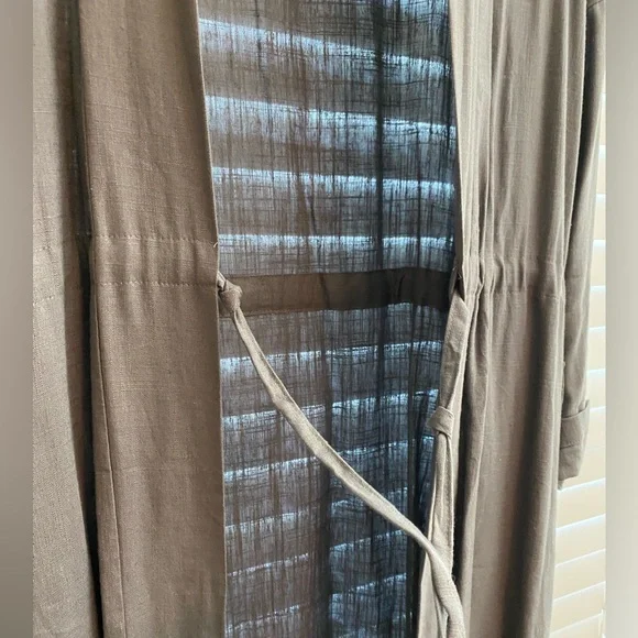 LINEN Duster Coat with Tie Closure - Picture 4 of 4